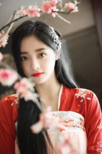 Ảnh gái Trung Quốc cute, dễ thương với nụ cười tươi rói.