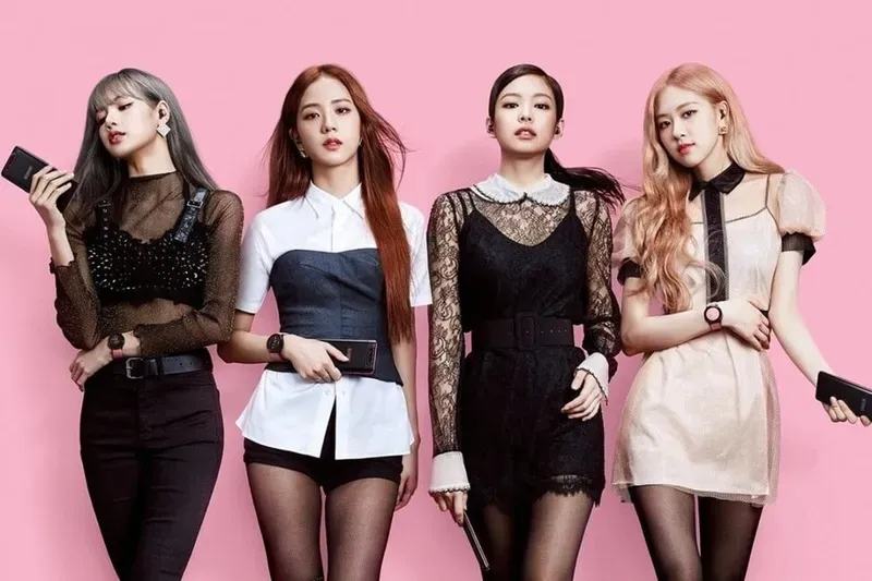 Rose Blackpink trong avatar đầy mê hoặc cho tín đồ K-Pop