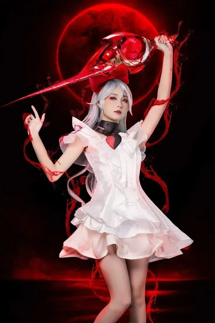 Gái xinh cosplay Free Fire táo bạo, khoe vẻ đẹp quyến rũ trong bộ đồ chiến đấu