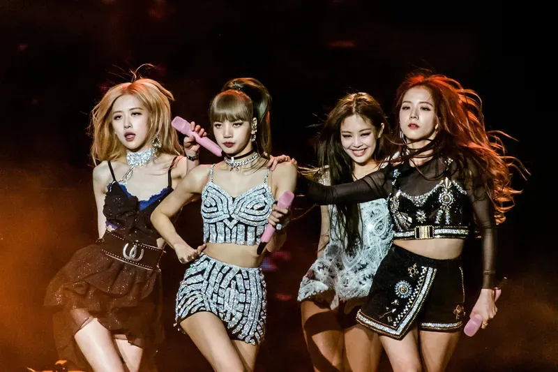 Thể hiện cá tính mạnh mẽ qua hình nền Blackpink ngầu