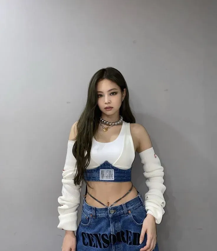 Jennie Blackpink với thần thái đỉnh cao tạo nên hình nền cuốn hút