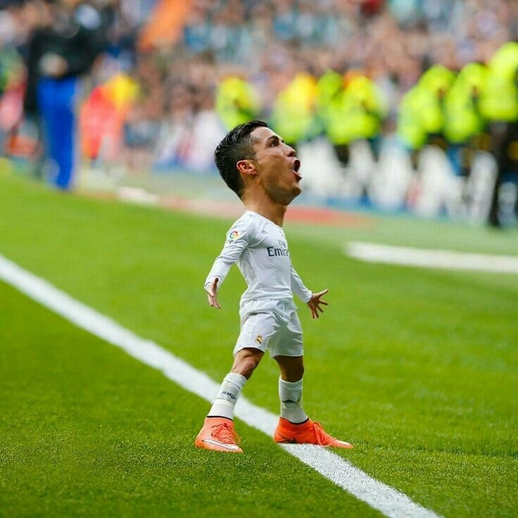 Những ảnh meme Ronaldo gây cười và bất ngờ.