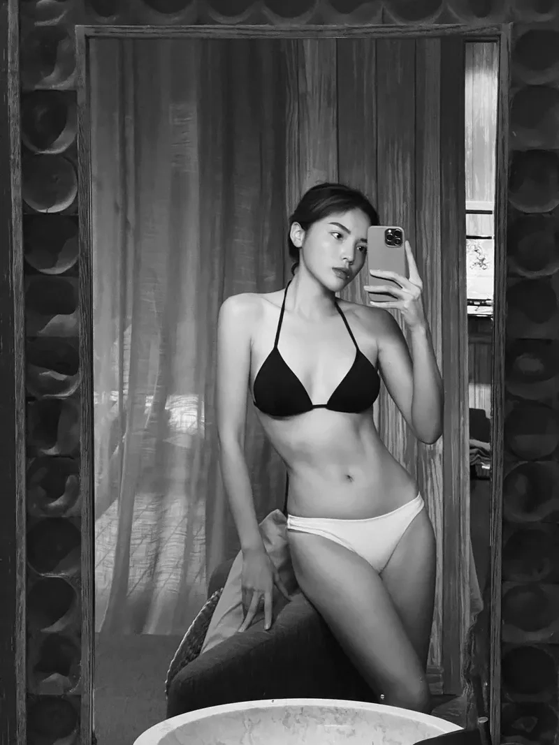 Nguyễn Cao Kỳ Duyên bikini khoe vẻ đẹp tự nhiên và quyến rũ