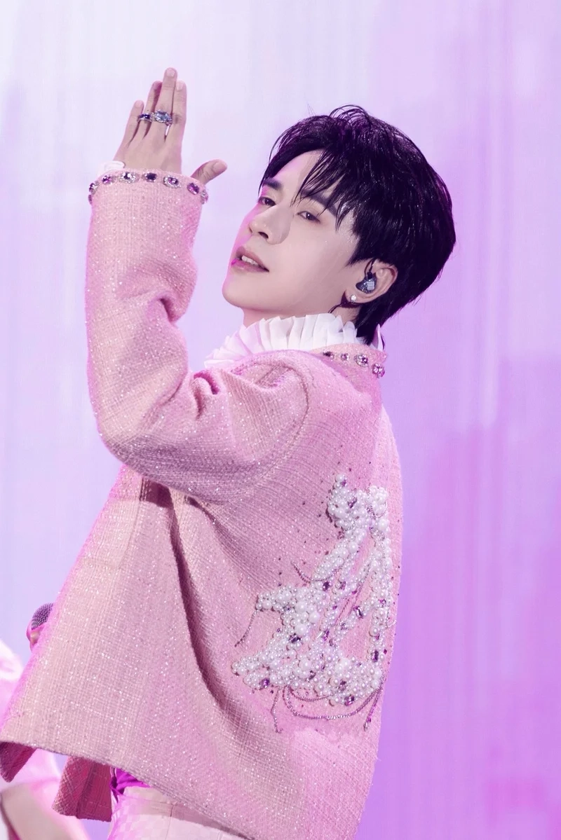 Bộ ảnh độc đáo với ảnh quang hùng masterd cute nổi bật