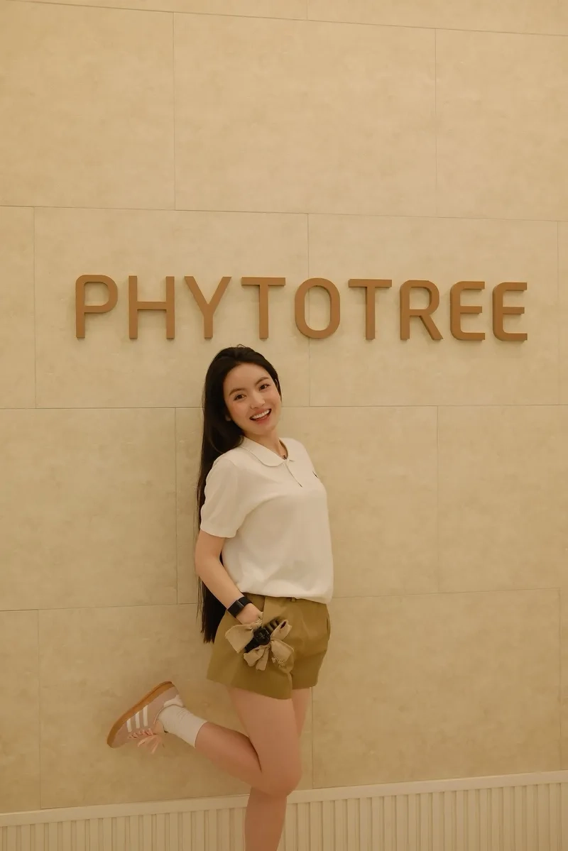 Theo dõi ngay Chu Thanh Huyền Instagram để cập nhật