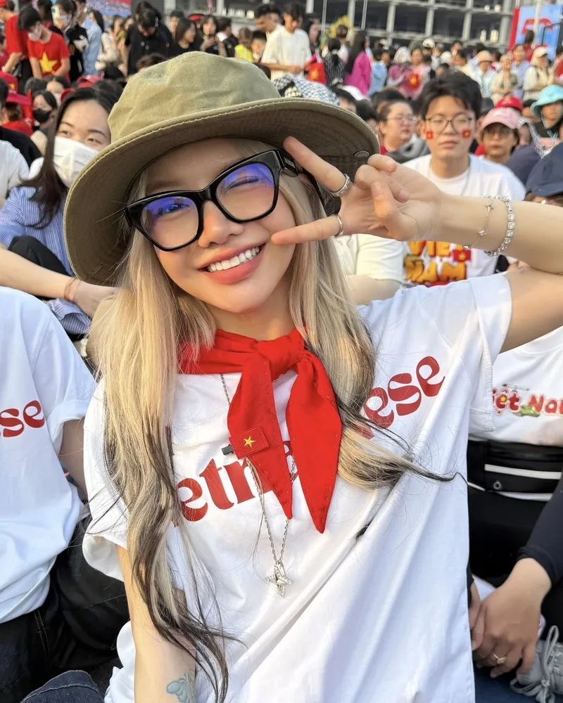 Xem ngay hình ảnh Ciin cute đáng yêu