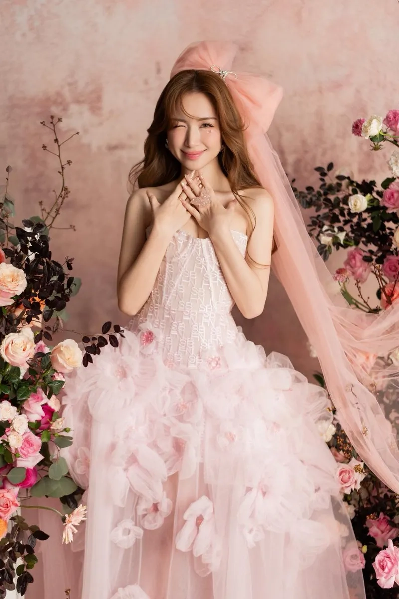 Cảm nhận nét duyên dáng trong thị mầu hòa minzy hấp dẫn