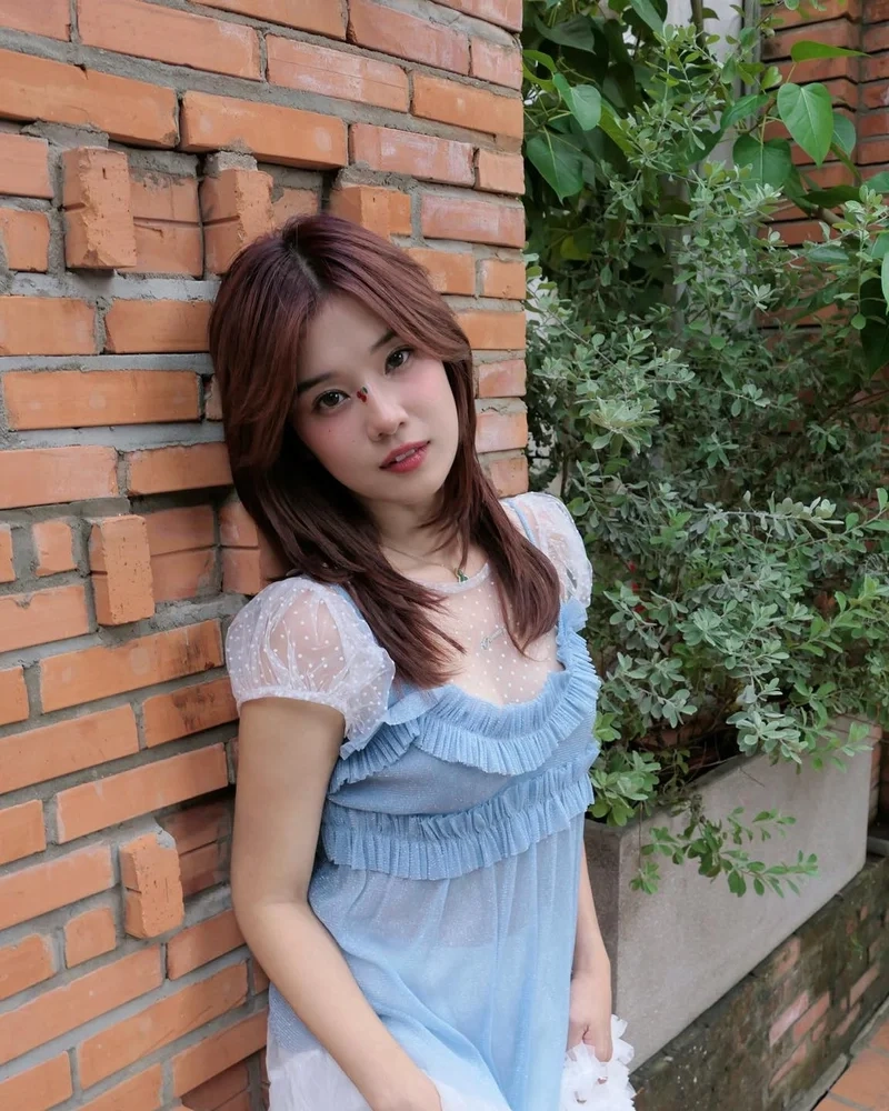 Câu chuyện tình yêu trong bài hát Yêu thầm Hoàng Yến Chibi