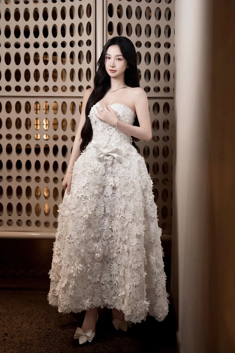 Tiểu sử Jun Vũ 