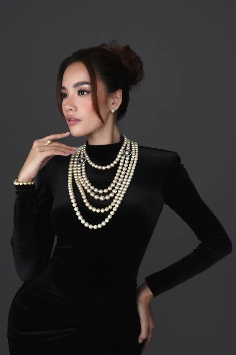 Bộ sưu tập Lê Hoàng Phương dạ hội lộng lẫy