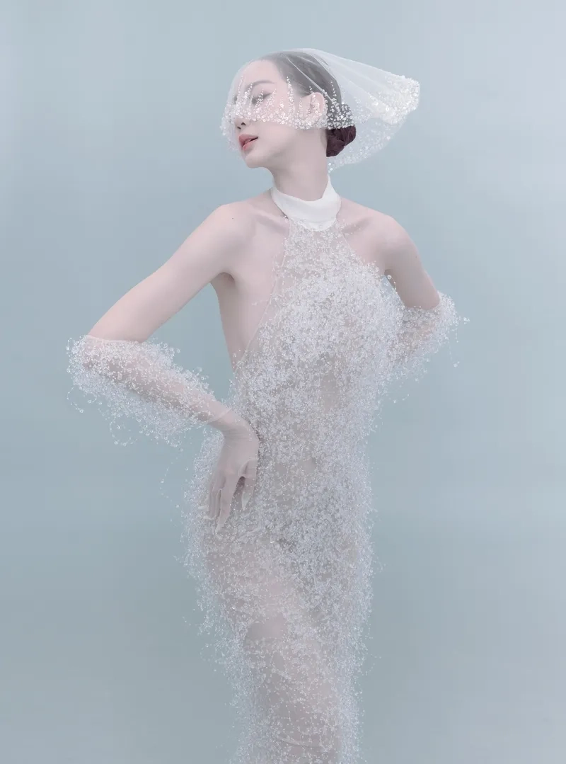 Bật mí chiều cao thật của Lê Nguyễn Bảo Ngọc chiều cao