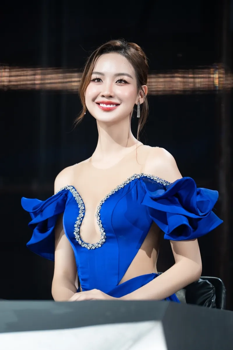 Chiêm ngưỡng những khoảnh khắc của Hình ảnh của Bảo Ngọc