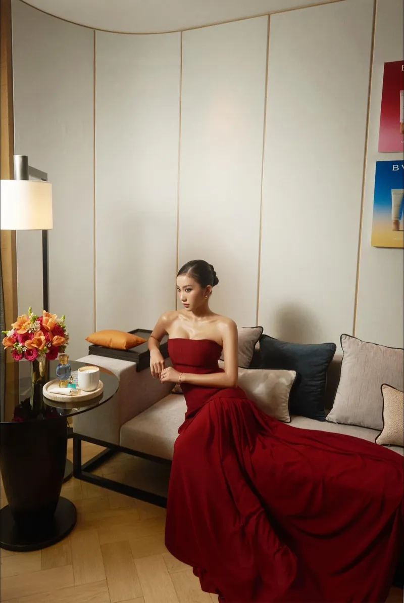 Theo dõi cuộc sống qua Lê Thị Khánh Huyền Instagram hấp dẫn