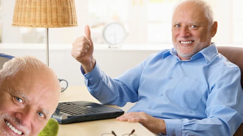 Nét buồn giấu kín qua biểu cảm meme hide the pain Harold