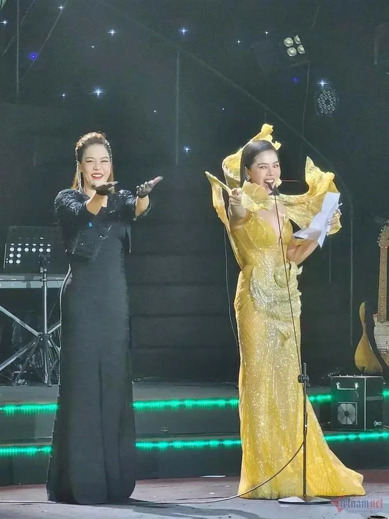 Ngược dòng thời gian qua meme truyện tranh ngày xưa