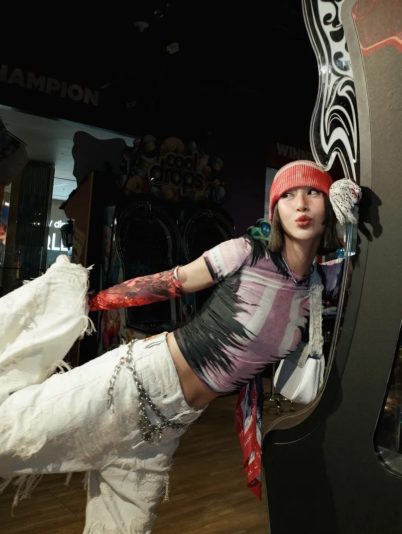 Học vấn của nàng hot girl qua Quỳnh Anh Shyn học vấn