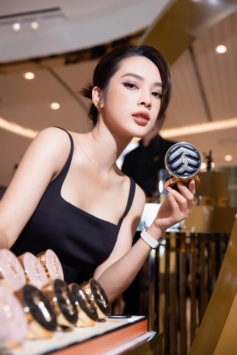 Khám phá năm sinh chính xác của Quỳnh Lương sinh năm