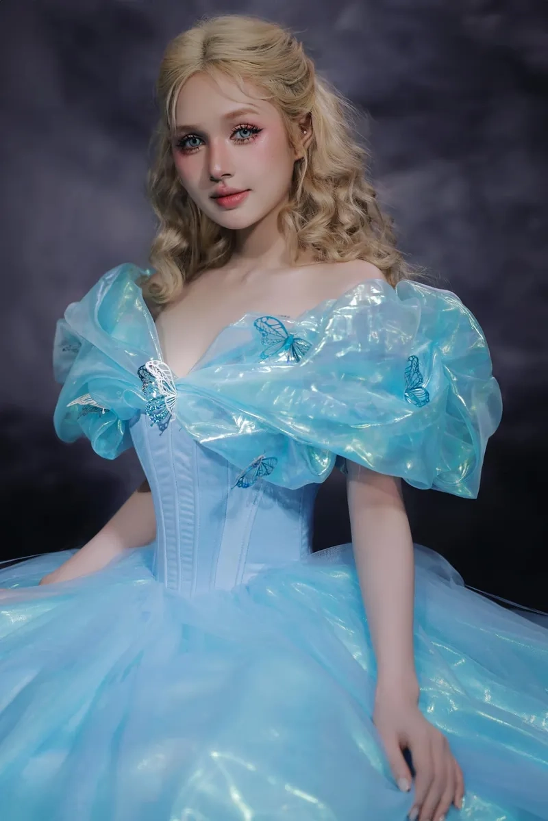 Tìm hiểu Phạm Trang Xoài Non và hành trình nghệ thuật ấn tượng