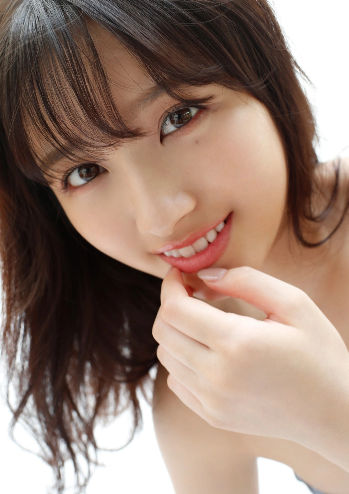 Ảnh gái xinh lộ vú cuốn hút gợi tình lộ vú đầy sức hút