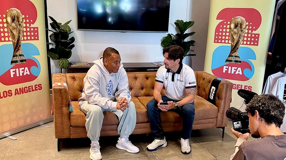 Cafu đội trưởng vĩ đại của Brazil