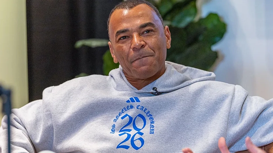 Chân dung huyền thoại hậu vệ phải Cafu