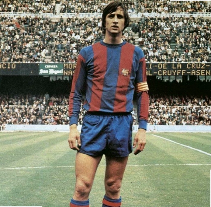 Cruyff trong màu áo Barcelona thiết lập kỷ nguyên mới
