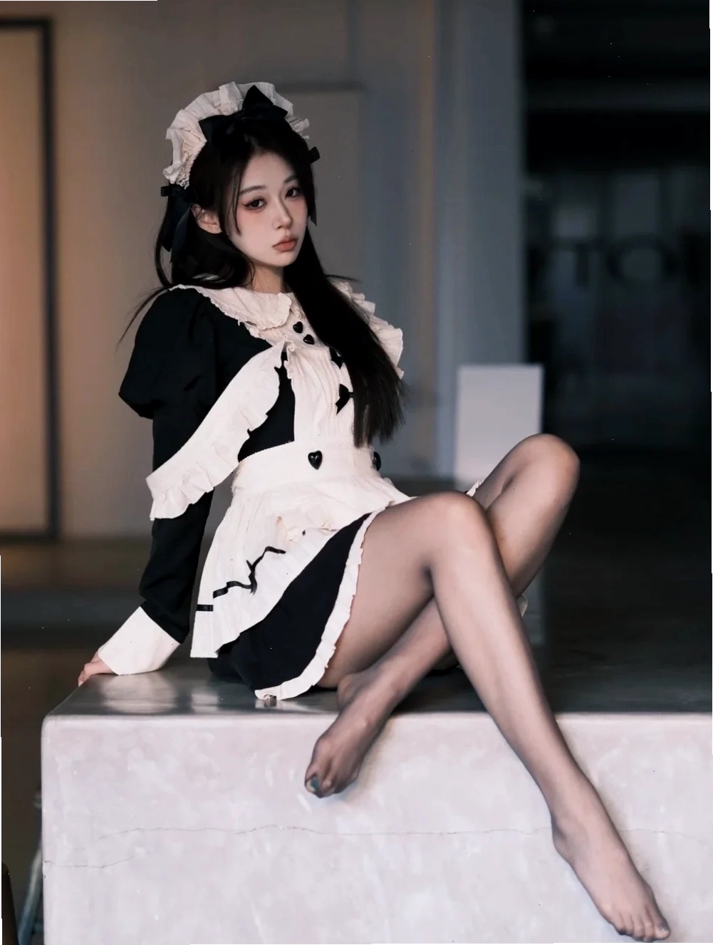 Ảnh cosplay hầu gái ngọt ngào và đằm thắm