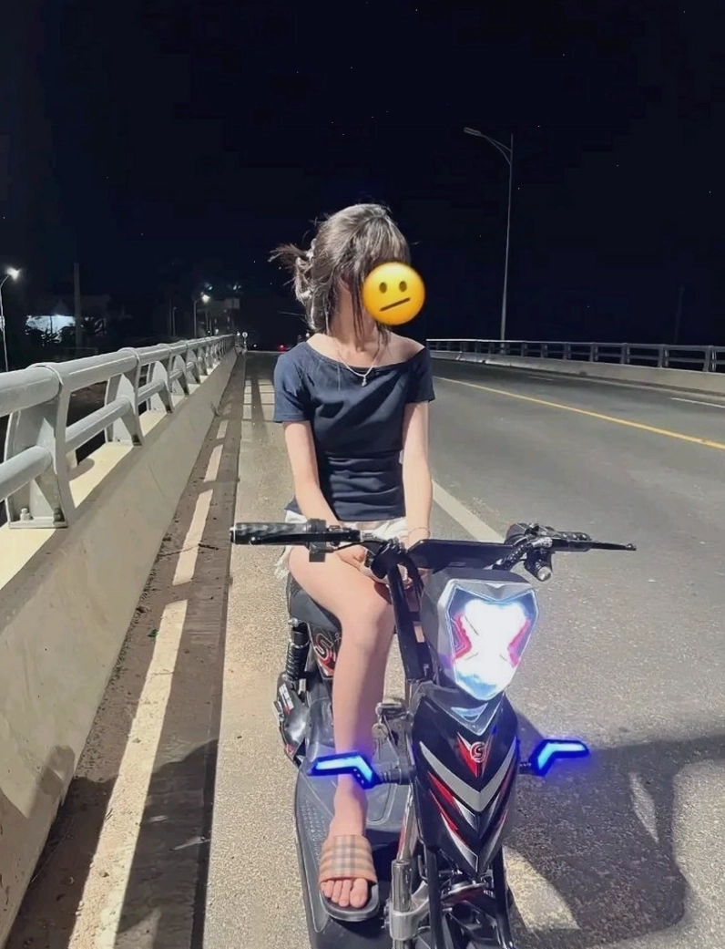 Ảnh gái xinh tạo dáng chuyên nghiệp