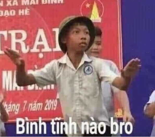 Ảnh troll dáng ngồi bình tĩnh của một nhân vật