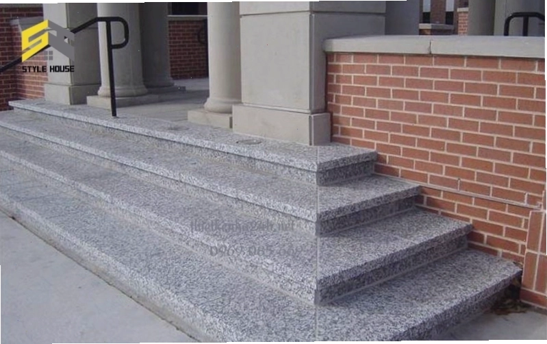 Bậc tam cấp được sử dụng nhiều trong xây dựng nhà ở