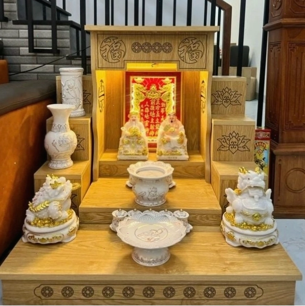 Bàn thờ Thần Tài Ông Địa kích thước nhỏ gọn