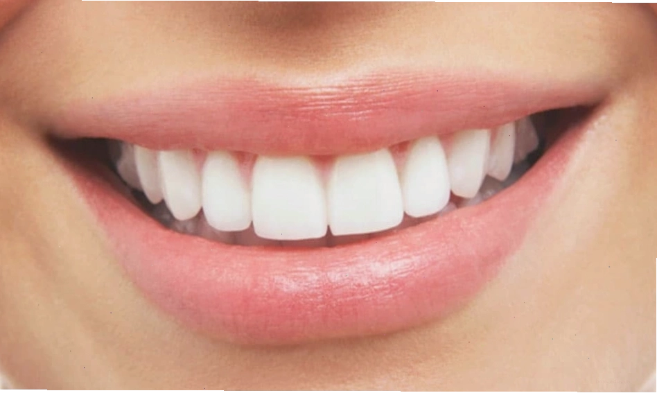Dáng răng hạt lựu trong nhân tướng học tượng trưng cho sự thông minh và giàu sang