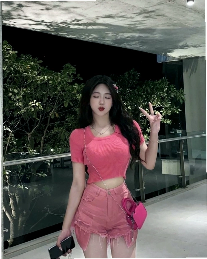 Gái xinh Việt Nam trong trang phục cosplay thể hiện cá tính riêng