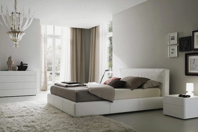 Giường ngủ đặt lệch hướng cửa để tránh xung khí
