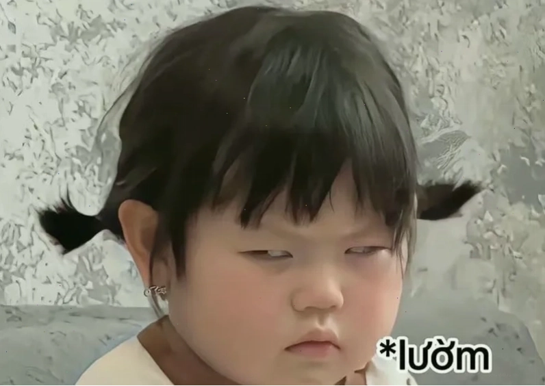 Khi drama lên tới đỉnh chỉ còn meme tức giận