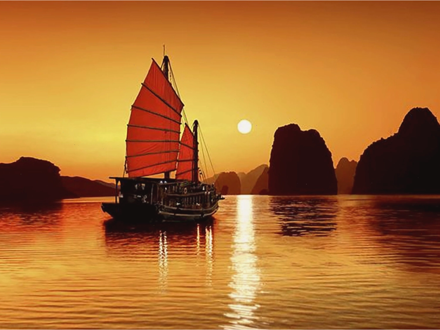 Khung cảnh bầu trời tuyệt đẹp vào lúc bình minh