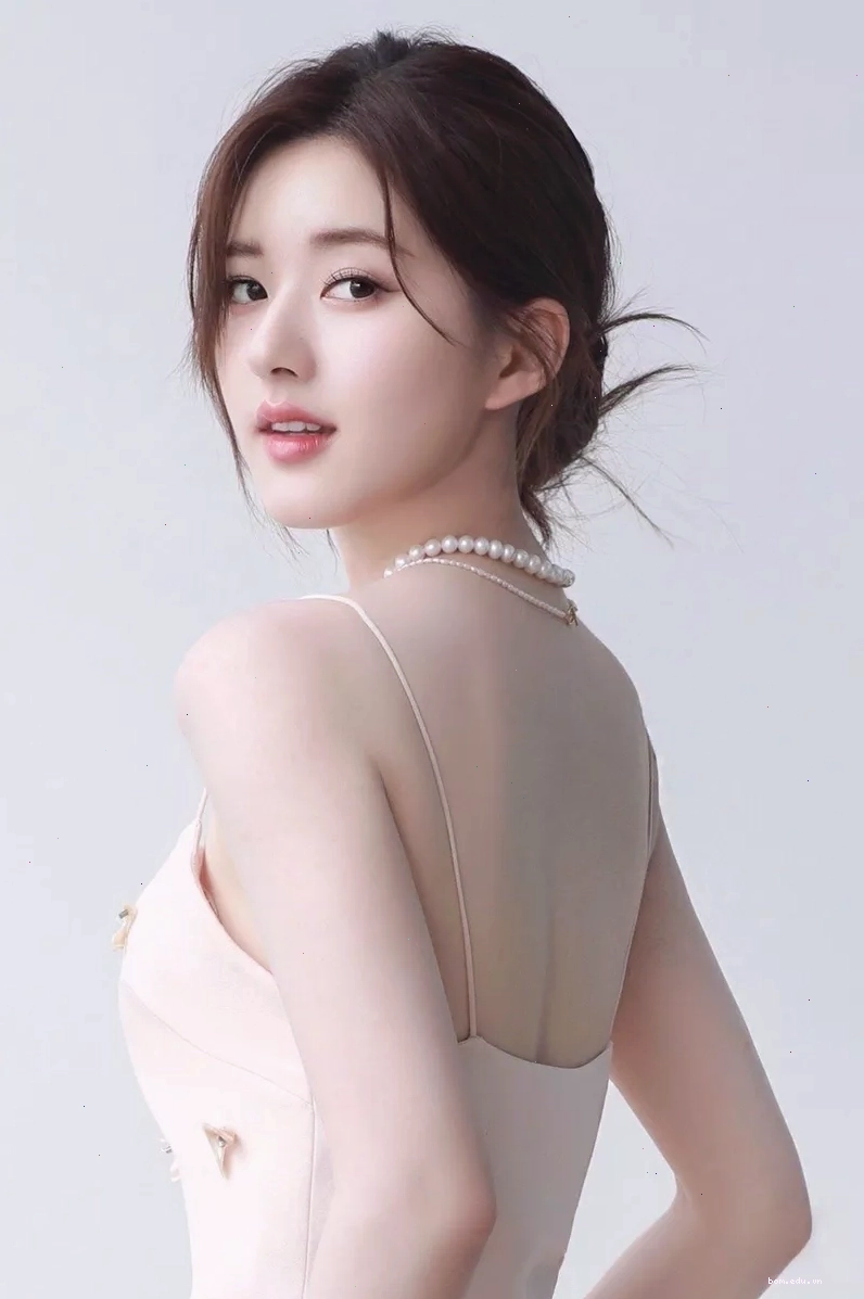 Nét đẹp ngọt ngào tự nhiên của cô gái Trung Quốc