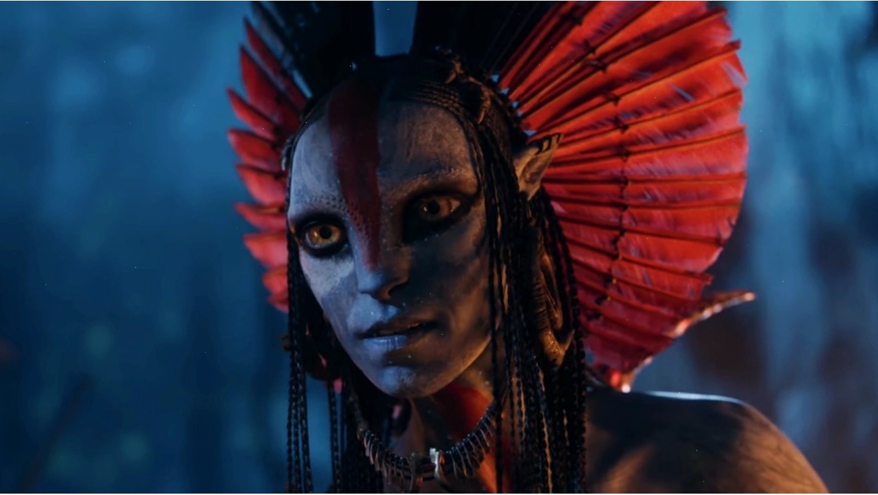 Oona Chaplin trong vai Varang, thủ lĩnh tộc Ash