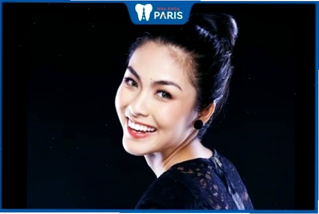 Phụ nữ có răng hạt lựu thường có sự nghiệp và tài lộc viên mãn
