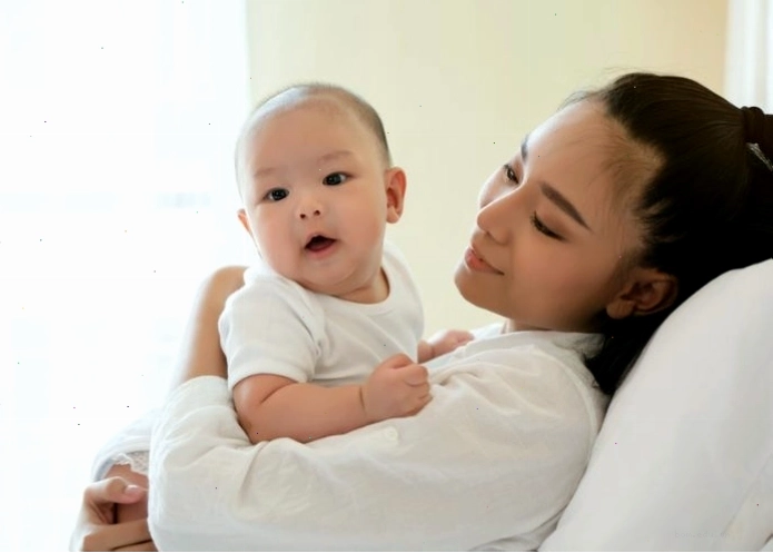 Stt hài hước về con gái yêu