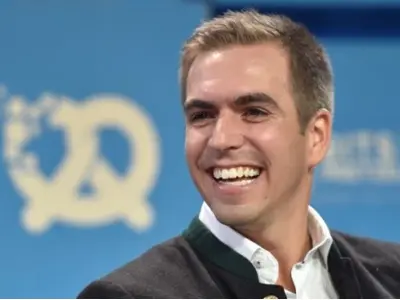 Sự nghiệp thi đấu Philipp Lahm và những góc khuất chiến thuật